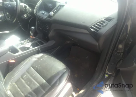 2017 Ford Escape Se from USA, damaged, VIN 1FMCU9GD2HUE76569